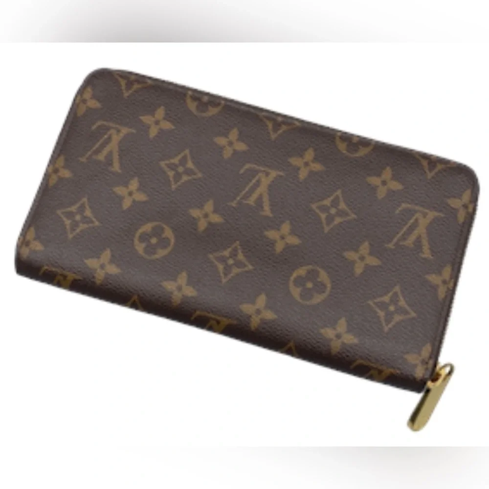Louis Vuitton Organizer Monogram Zippy Wallet EUC